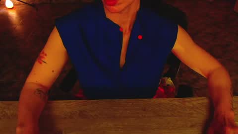 Liss online show from 06-13-26, 03:04
