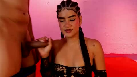 Snapshot of luxy_thomas chatting on 05-13-26, 01:25 luxy_thomas online show from 05-13-26, 01:25