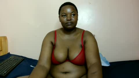 luzremi online show from 06-15-26, 03:14