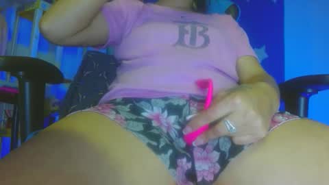 luzzy  I hope your visit and that we manage to get very hot online show from 03-01-26, 12:23