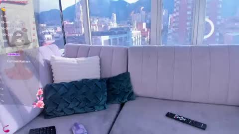 lya_brown online show from 08-01-26, 12:15