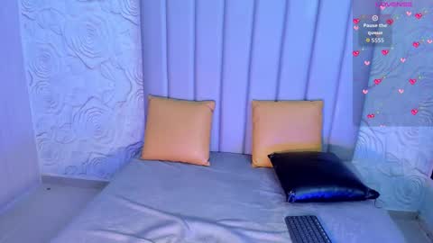 Snapshot of lya_dubois_ chatting on 03-09-26, 09:30 LYA DUBOIS online show from 03-09-26, 09:30