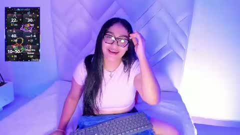 LYA DUBOIS  online show from 07-23-26, 11:35