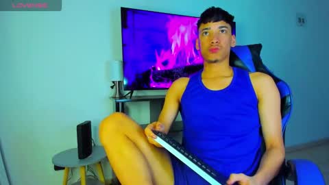 Lyam online show from 03-23-26, 08:40