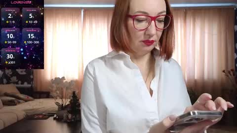 Snapshot of lyboff72 chatting on 12-23-24, 07:17 lybava online show from 12-23-24, 07:17