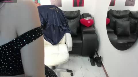  Lycoris  online show from 10-01-25, 08:48