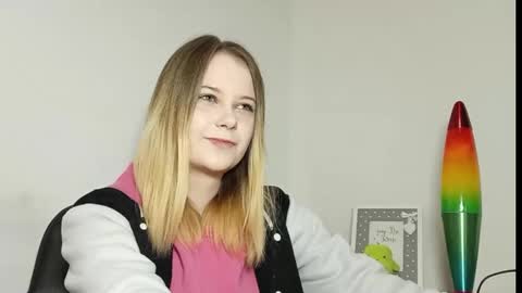 Lydia online show from 11-13-25, 08:08