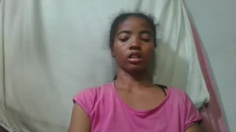 lydie856696 online show from 06-01-26, 06:15