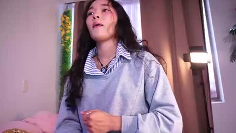 Lyhana Lee online show from 06-19-26, 07:06