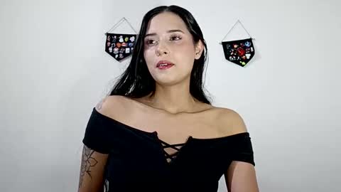 Snapshot of lyla205 chatting on 02-17-26, 03:14 lyla online show from 02-17-26, 03:14