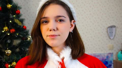 hi im Lyle online show from 12-30-24, 01:15