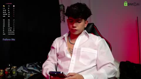 Snapshot of lylebennett_ chatting on 10-31-25, 11:11 Lyle Bennett Freelance Model online show from 10-31-25, 11:11