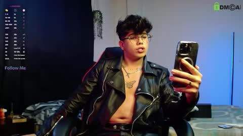 Snapshot of lylebennett_ chatting on 11-03-25, 12:06 Lyle Bennett Freelance Model online show from 11-03-25, 12:06