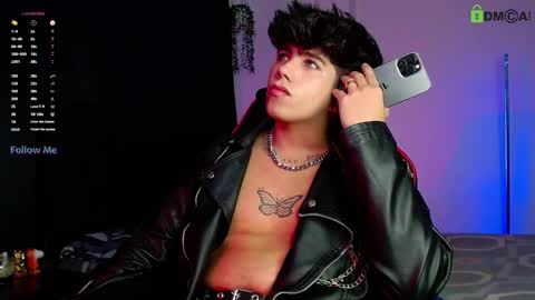 Snapshot of lylebennett_ chatting on 11-10-25, 11:42 Lyle Bennett Freelance Model online show from 11-10-25, 11:42