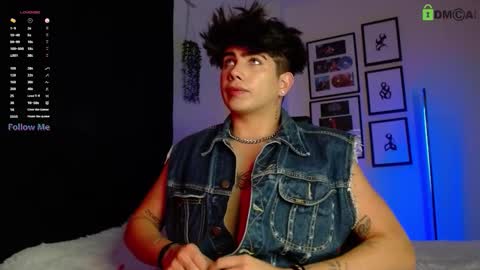 Snapshot of lylebennett_ chatting on 11-27-25, 10:39 Lyle Bennett Freelance Model online show from 11-27-25, 10:39