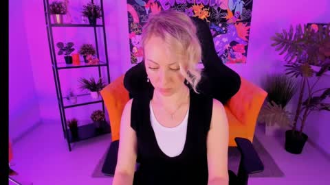 Lylith Skye NO NUDE model online show from 01-22-25, 10:40