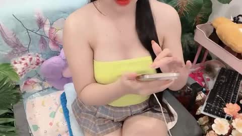 Snapshot of lyly_sweet97 chatting on 07-18-26, 02:32 lyly_sweet97 online show from 07-18-26, 02:32