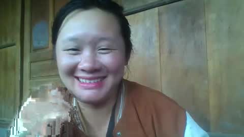 Snapshot of lylymai chatting on 09-11-25, 03:28 lylymai online show from 09-11-25, 03:28
