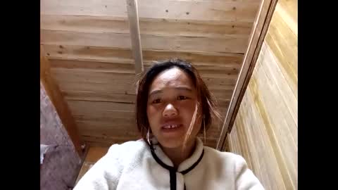 Snapshot of lyn_eva chatting on 03-08-26, 10:13 lyn_eva online show from 03-08-26, 10:13