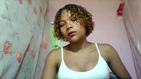 lyndah19 online show from 02-17-26, 08:22