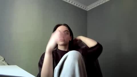 Eva online show from 05-15-26, 07:26