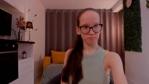 Sara online show from 03-02-25, 04:10