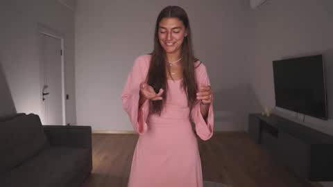  LYNN  online show from 03-03-26, 06:19