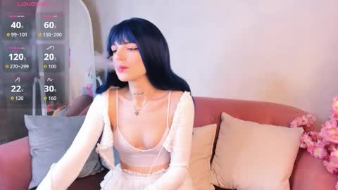 Snapshot of lynn_martin chatting on 11-15-25, 01:14 Lynn online show from 11-15-25, 01:14