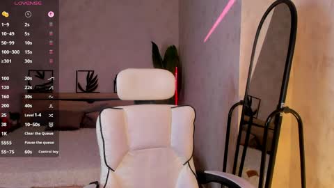 Lynn online show from 04-29-26, 12:27