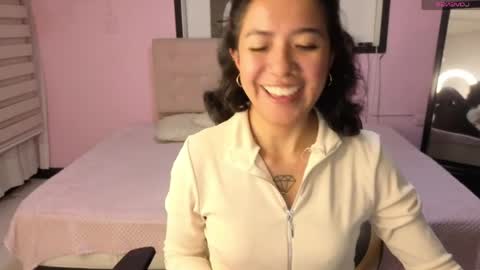 lynn_turner_ online show from 04-07-26, 07:58