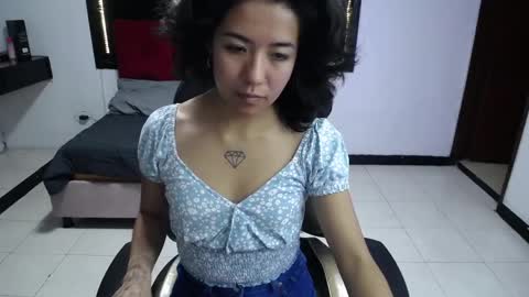 lynn_turner_ online show from 04-09-26, 01:05