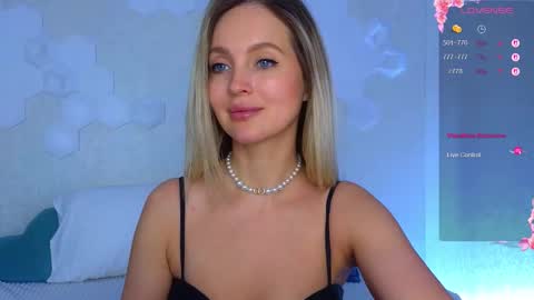 Snapshot of lynna_sparks chatting on 02-03-26, 05:49 Lana online show from 02-03-26, 05:49