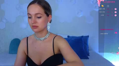 Snapshot of lynna_sparks chatting on 03-07-26, 04:31 Lana online show from 03-07-26, 04:31