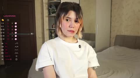 Lola online show from 02-21-25, 07:23