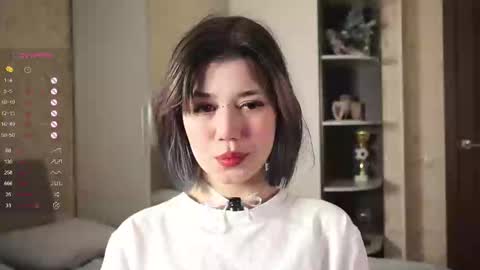 Lola online show from 02-28-25, 07:15