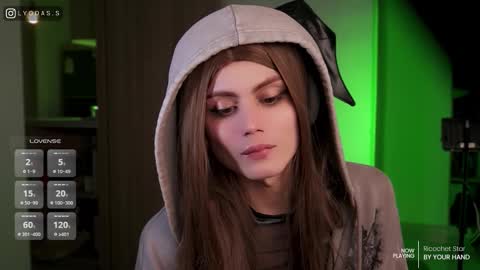 Lyodass online show from 03-05-26, 01:12