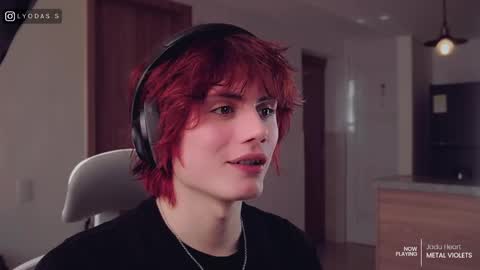 Lyodass online show from 04-17-26, 08:56