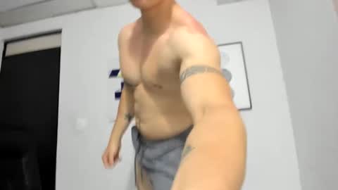 Lyonel online show from 03-08-25, 05:43