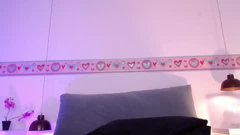 LYRA online show from 12-26-24, 10:52