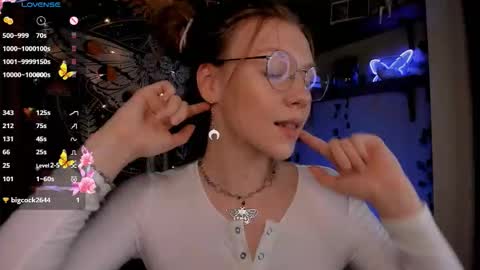 Lyra online show from 10-17-25, 10:40