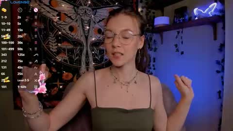 Lyra online show from 10-19-25, 10:38