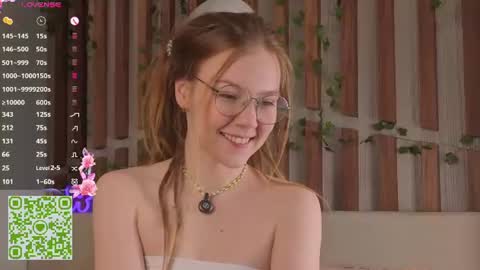 Lyra online show from 07-25-26, 12:42