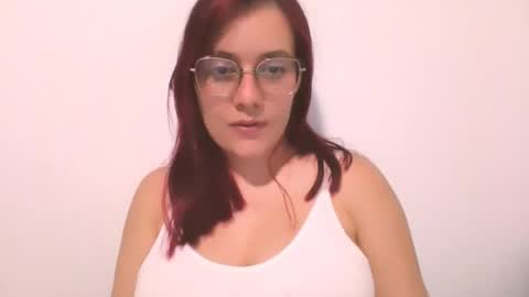 Lyra Carter online show from 04-21-26, 11:07