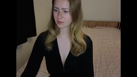 Lura online show from 05-01-26, 08:13