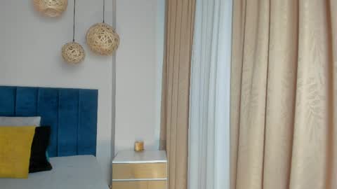 Lyravendrell online show from 04-26-26, 12:08