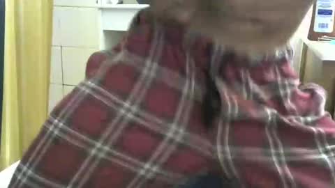 lyricalhippie online show from 11-08-25, 10:15