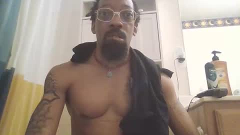 lyricalhippie online show from 03-15-26, 09:37