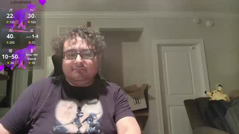Snapshot of lyxx_2 chatting on 06-10-26, 12:44 lyxx_2 online show from 06-10-26, 12:44
