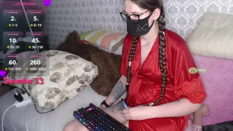 Snapshot of m00n8kiki chatting on 12-13-24, 10:19 Ksu online show from 12-13-24, 10:19