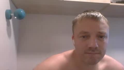 Snapshot of m15kala chatting on 01-19-25, 10:39 m15kala online show from 01-19-25, 10:39